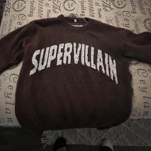 Knitted crew neck. Brand new never worn.
